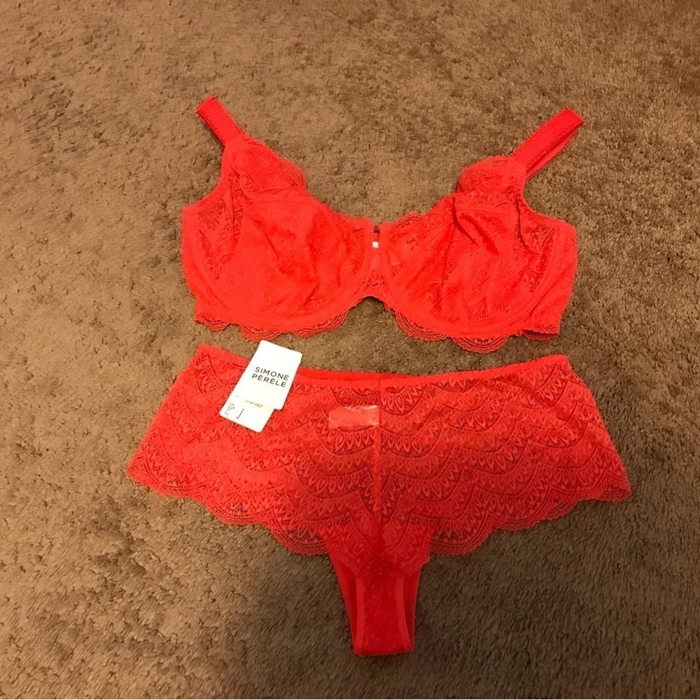NWOT Karma Full Cup Bra &  and  NWT Karma Boyshorts both in color Ruby Red